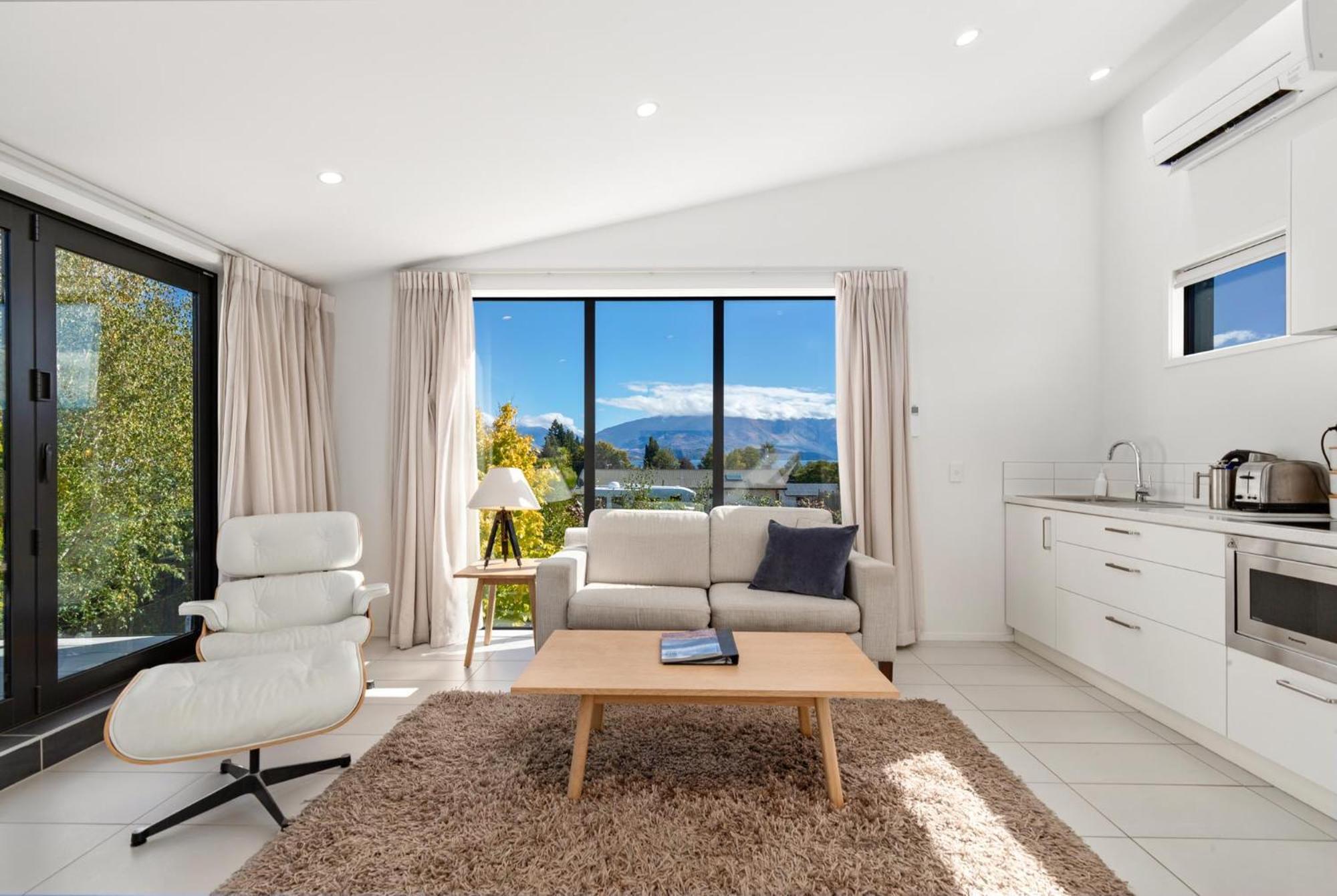 Tenby Apartments Wanaka Exterior photo